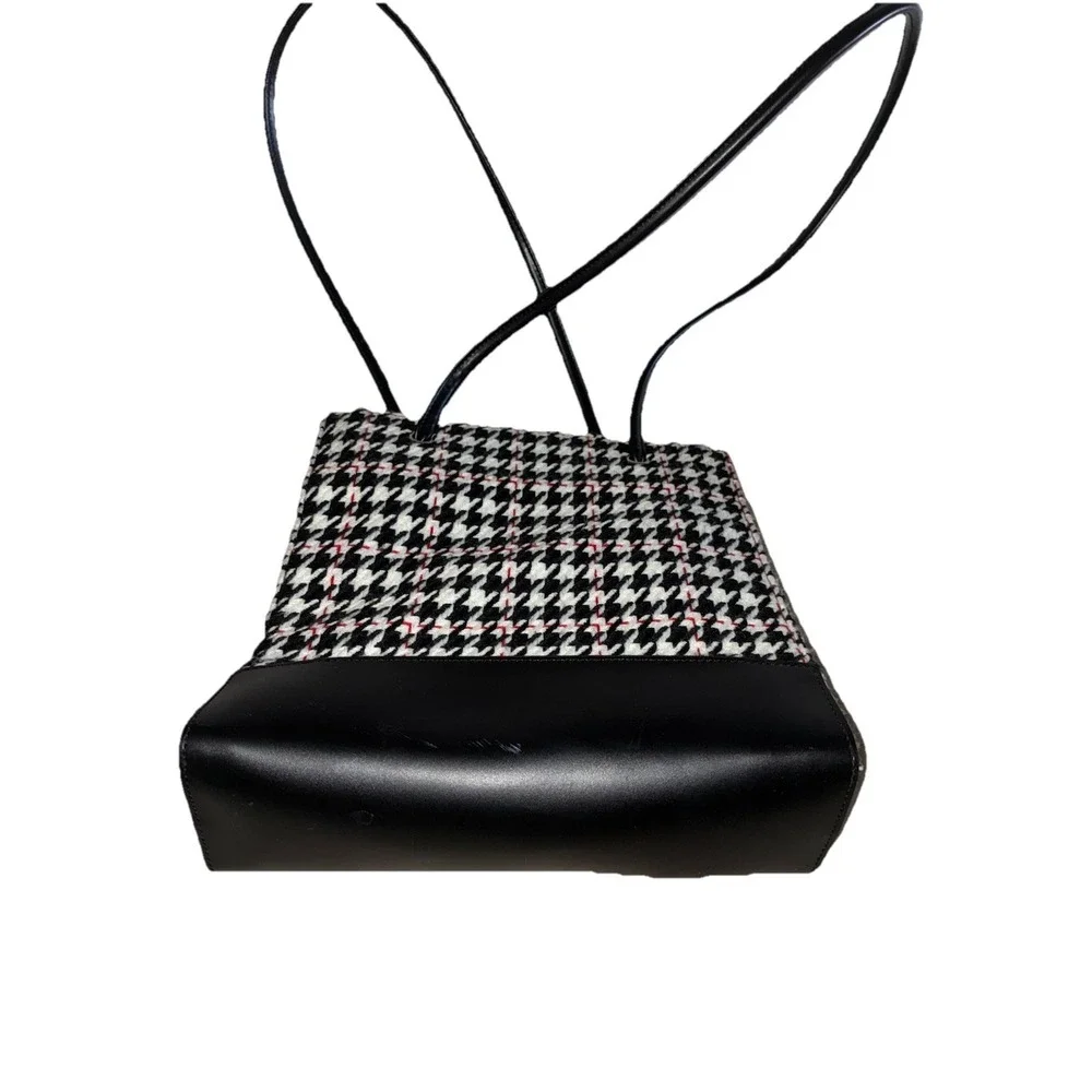 Nine West good some
